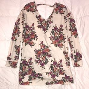 Cream/Floral Top